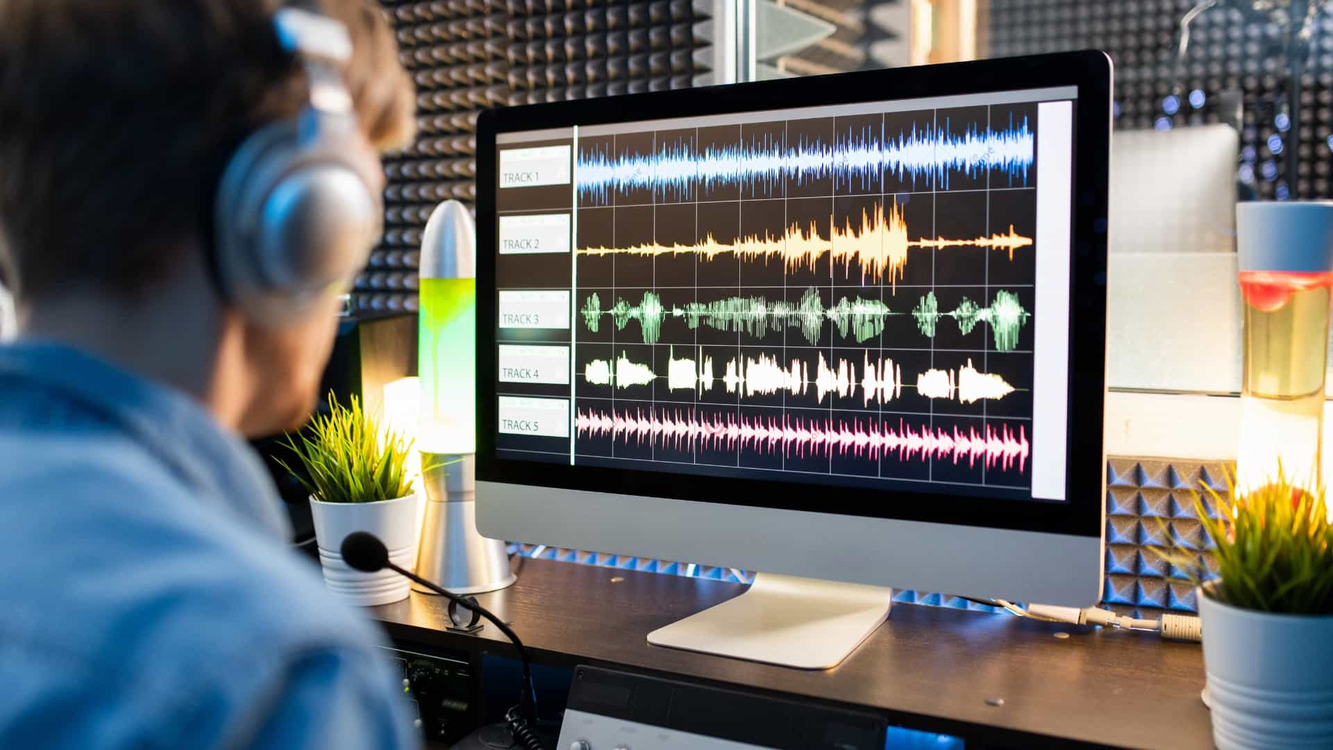 What is Latency in Audio: Demystifying Latency and Buffer in DAWs