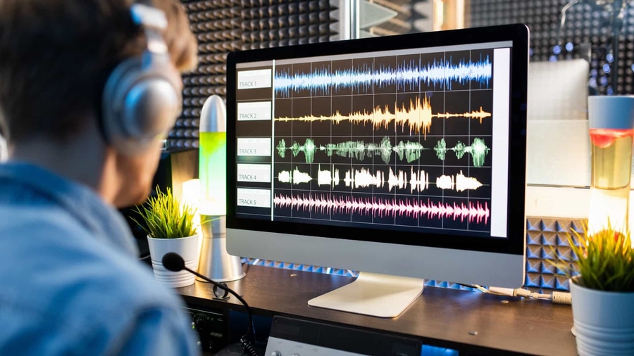 What is Latency in Audio: Demystifying Latency and Buffer in DAWs